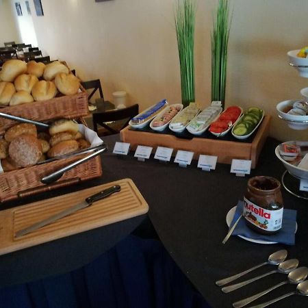 Gaestezimmer Melina Am Nuerburgring 아데나우 외부 사진